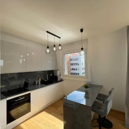 The Bridge Company Spacious Loft 74m2 Lägenhet